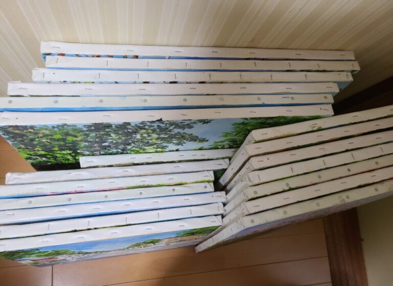 100号の作品完成したので、ようやく次の個展の準備します