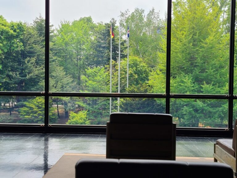 ついでに北海道立近代美術館へ行ってみた。　フェルメール原画