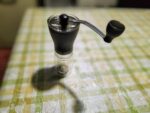 優雅な朝に！手動のコーヒーミルおすすめ