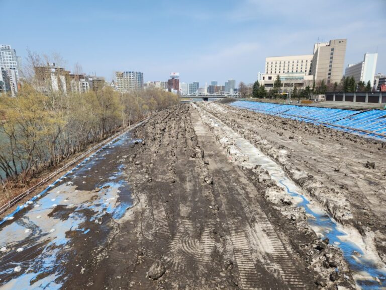 道路への雪出しは禁止されてます