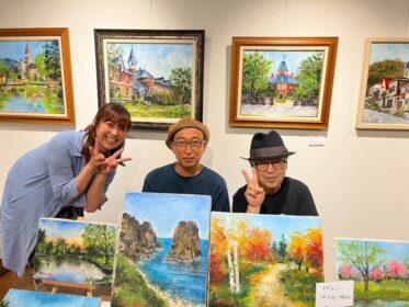 2025年7月「三人の画家展～inオマージュ」展示状況報告